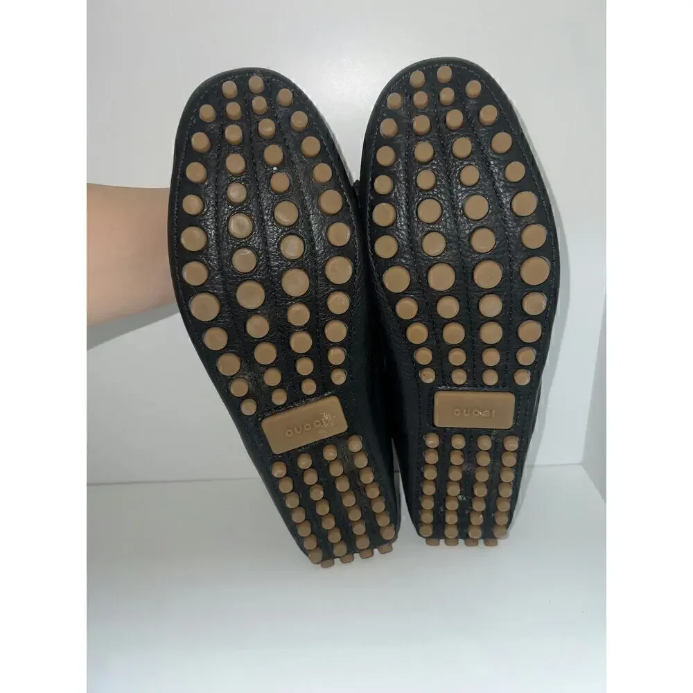 Gucci Men's Black Pebbled Leather Loafers with Bamboo Tassels